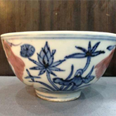 大明萬(wàn)歷年制款，青花秞里紅魚紋碗